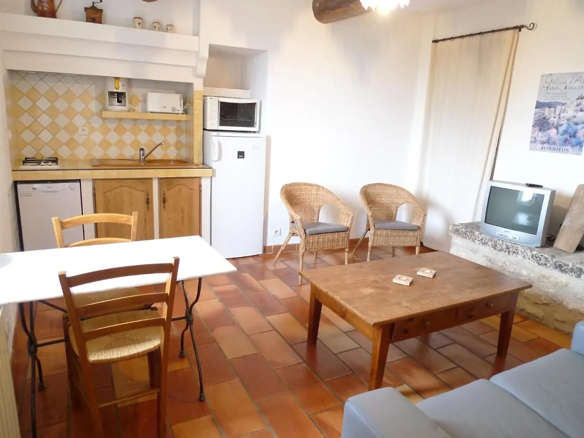 Holiday home Le Lavoir Lacoste